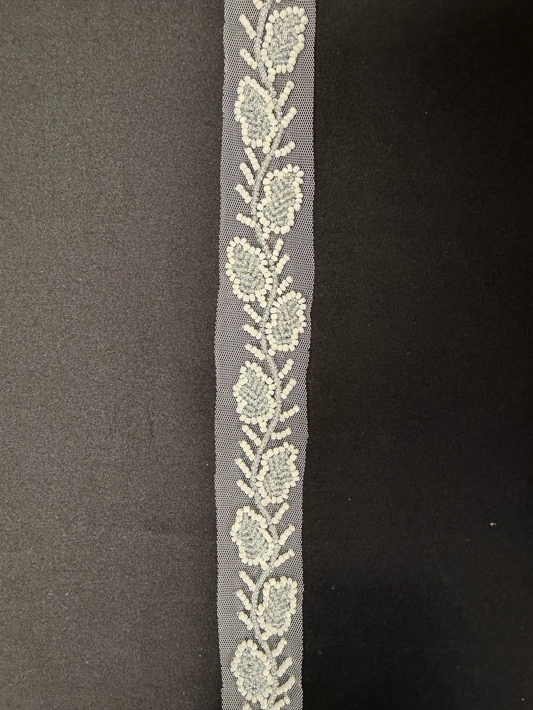 Ivory Beaded Edging - Ivory - EH2018
