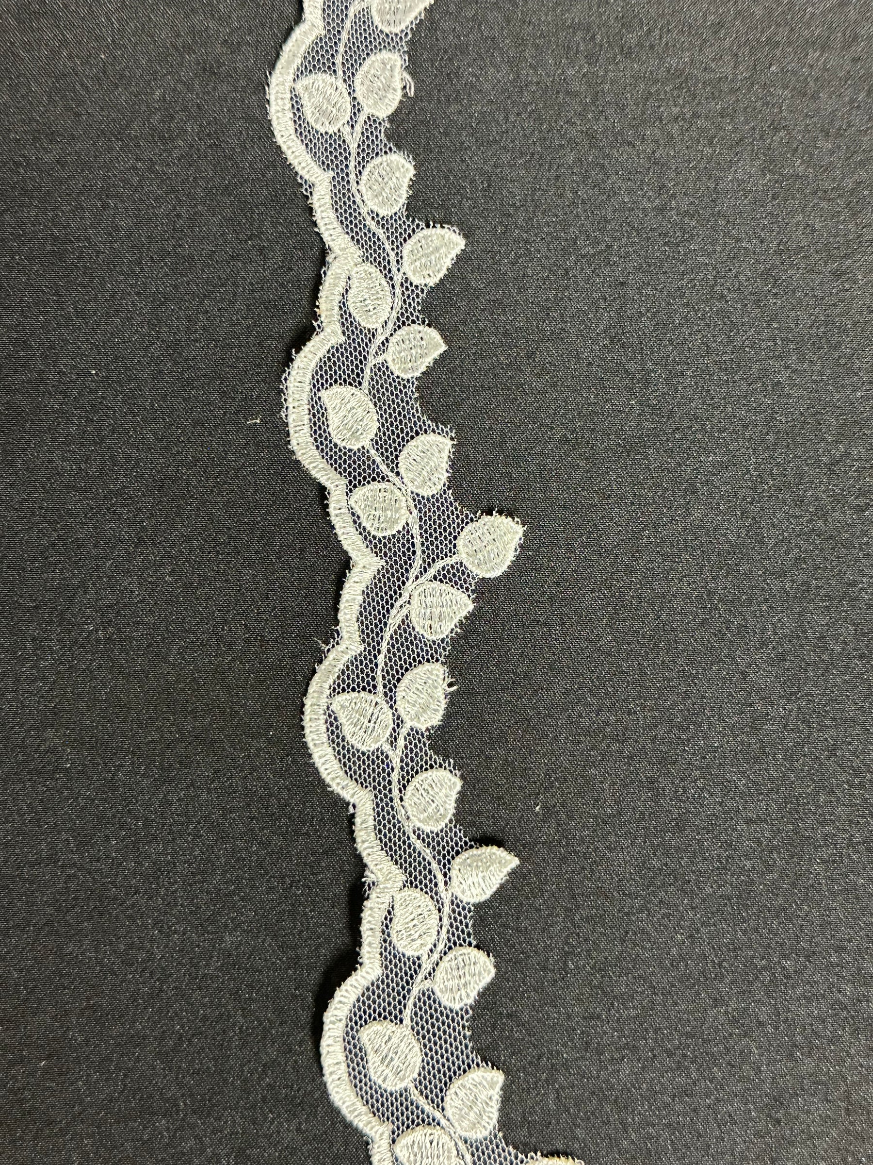 Ivory Embroidered Floral Lace Trim - T880