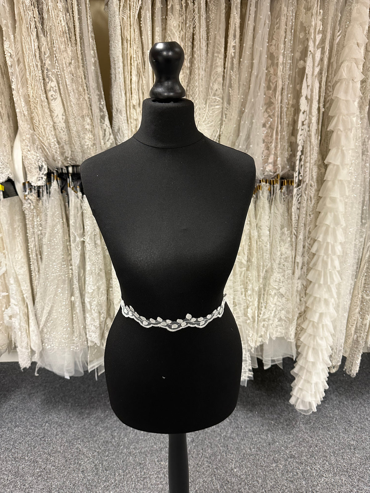 Ivory Embroidered Floral Lace Trim - T880