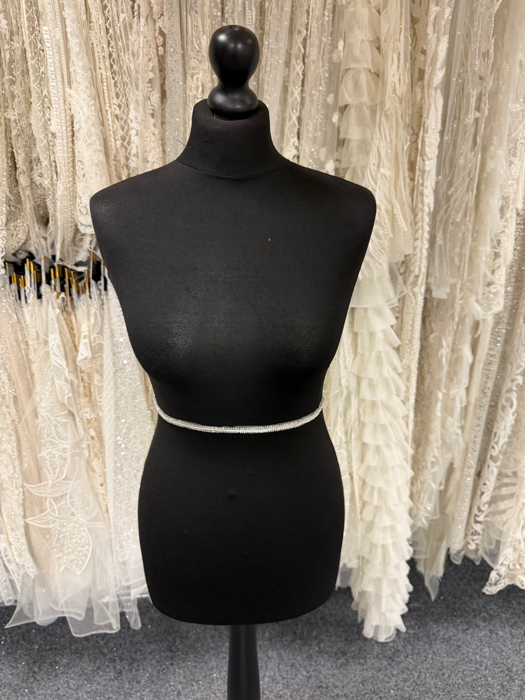 Ivory Beaded Edging - EH2008