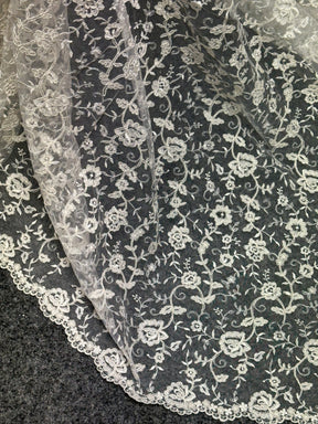 Ivory Corded Embroidery Lace - P430
