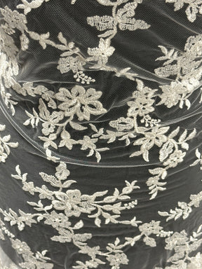 Ivory Embroidered Lace - P651