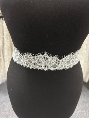 Ivory Corded Dress Trim - T829