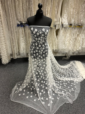 Ivory Embroidered Lace - EB5046