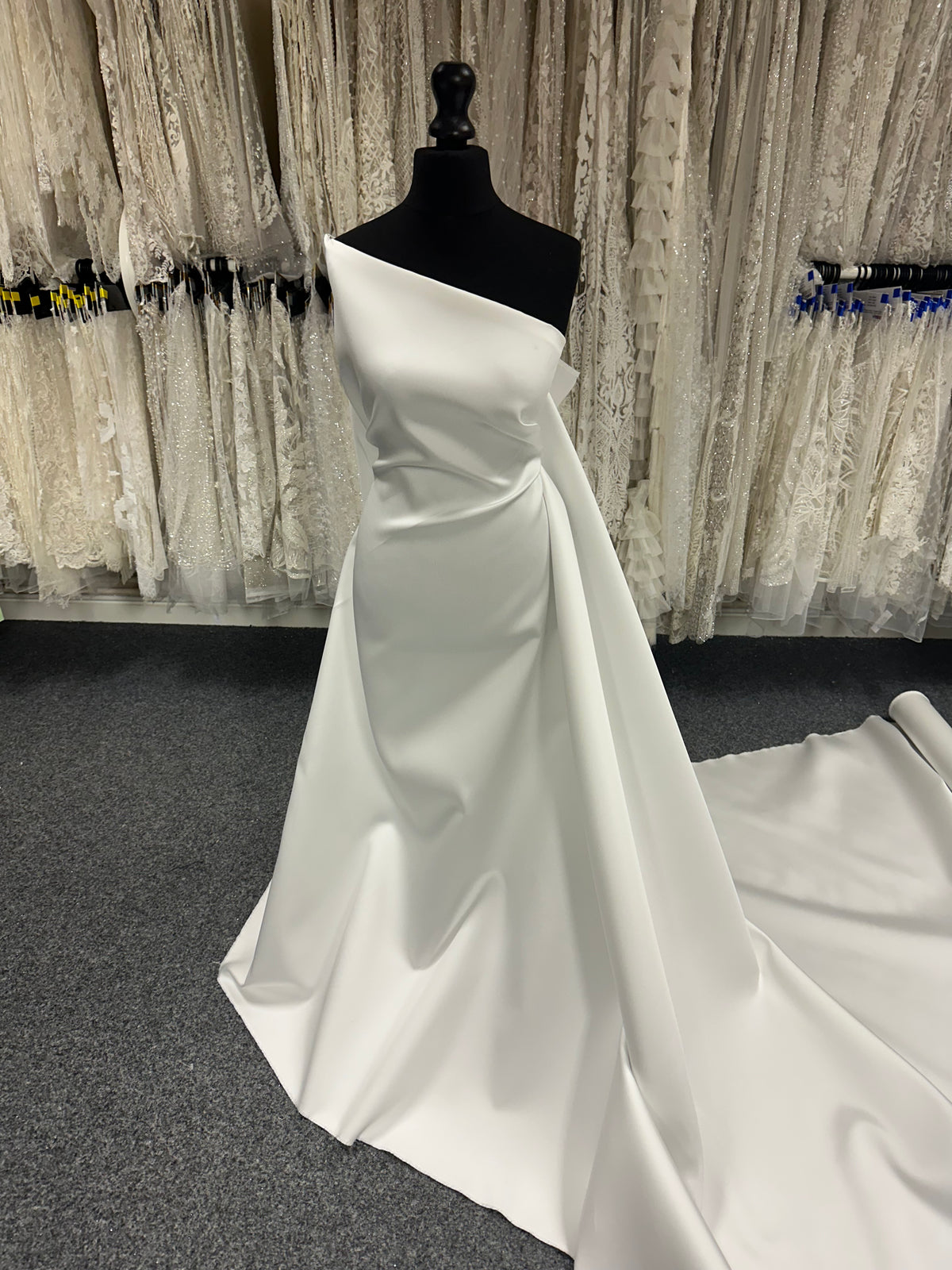 Ivory Silk Blend Satin - PS4002