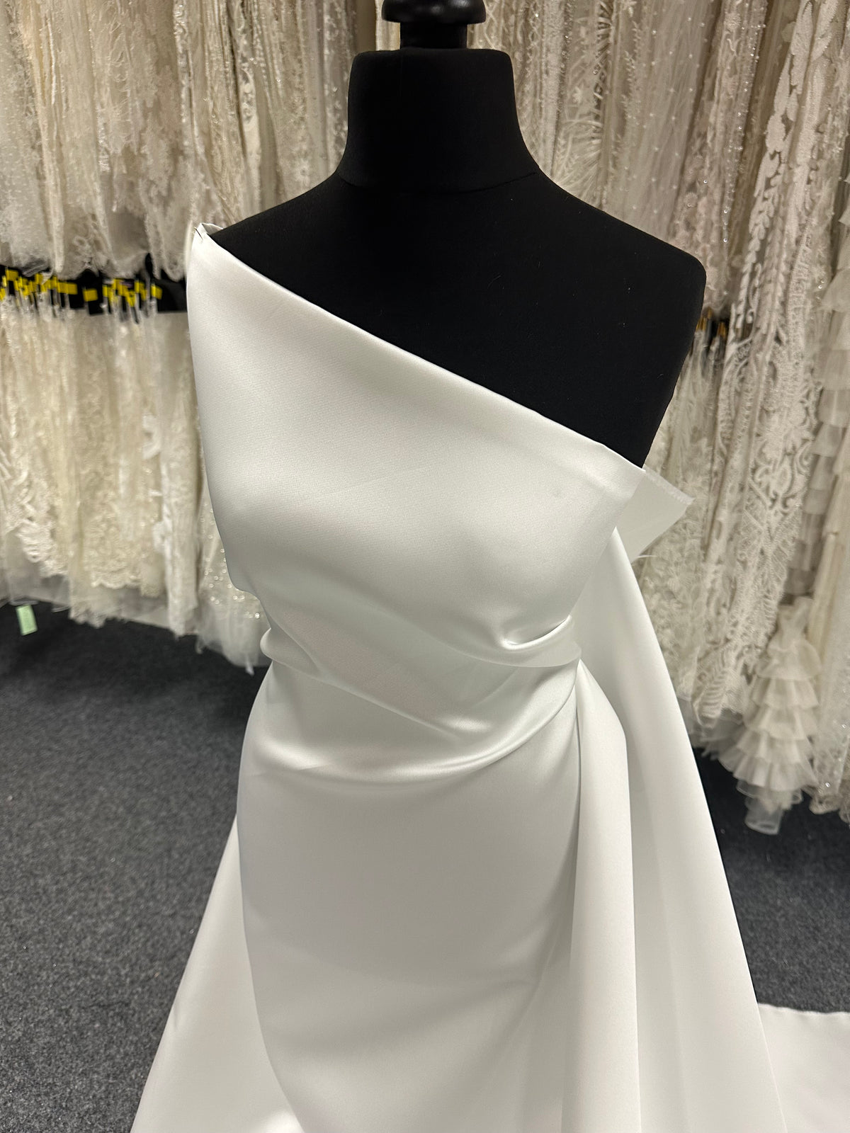 Ivory Silk Blend Satin - PS4002