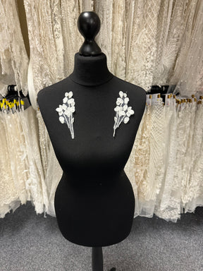 Ivory Floral Lace Appliques - MT6003