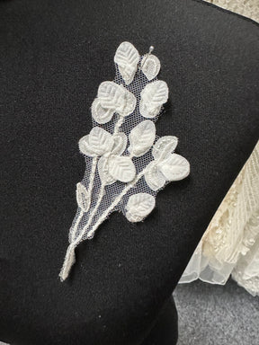 Ivory Floral Lace Appliques - MT6003