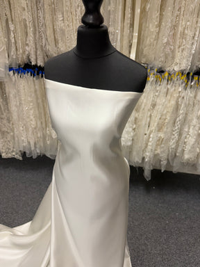Pale Ivory Polyester Duchess Satin - P42