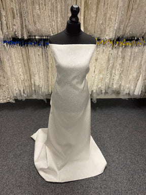 Italian Ivory Brocade - P658