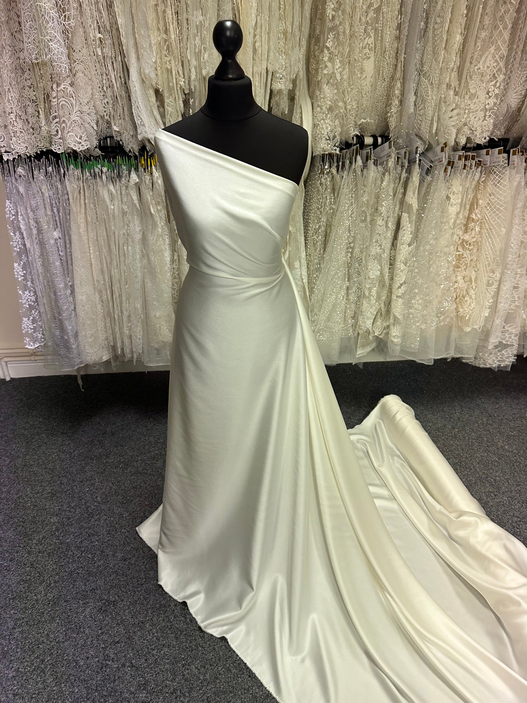 Ivory Acetate Viscose Heavy Crepe - PH4008