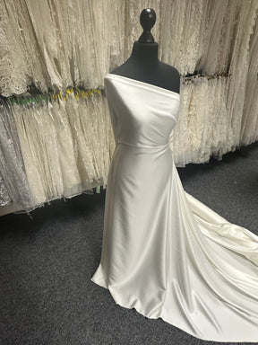 Ivory Acetate Viscose Heavy Crepe - PH4008