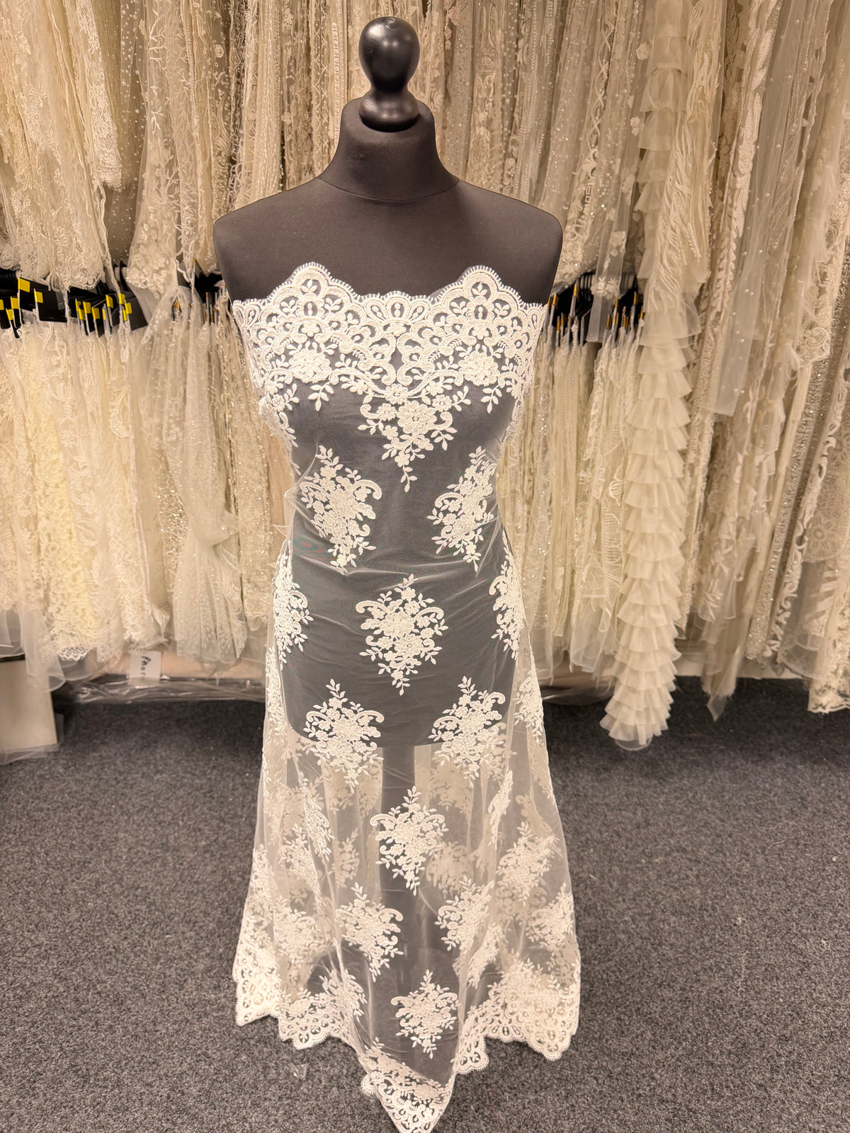 Ivory Corded Lace - LA7008