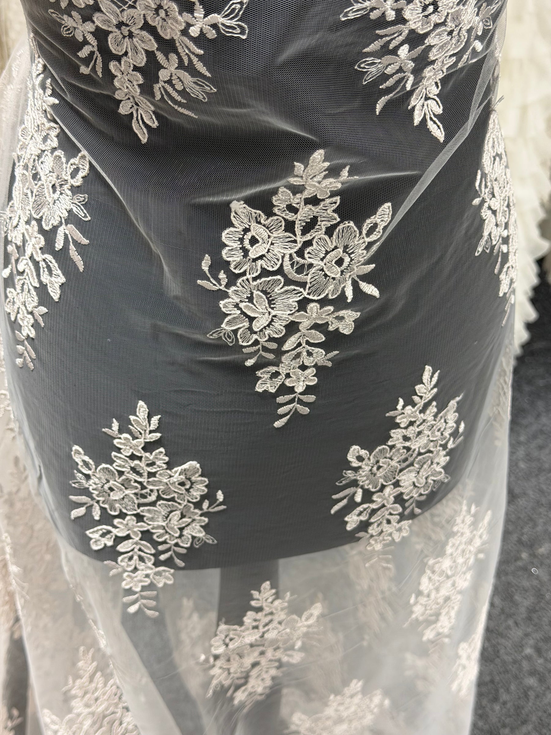 Shell Pink Corded Lace - LA7009