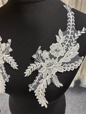 Ivory Sequin Appliques - MT6002