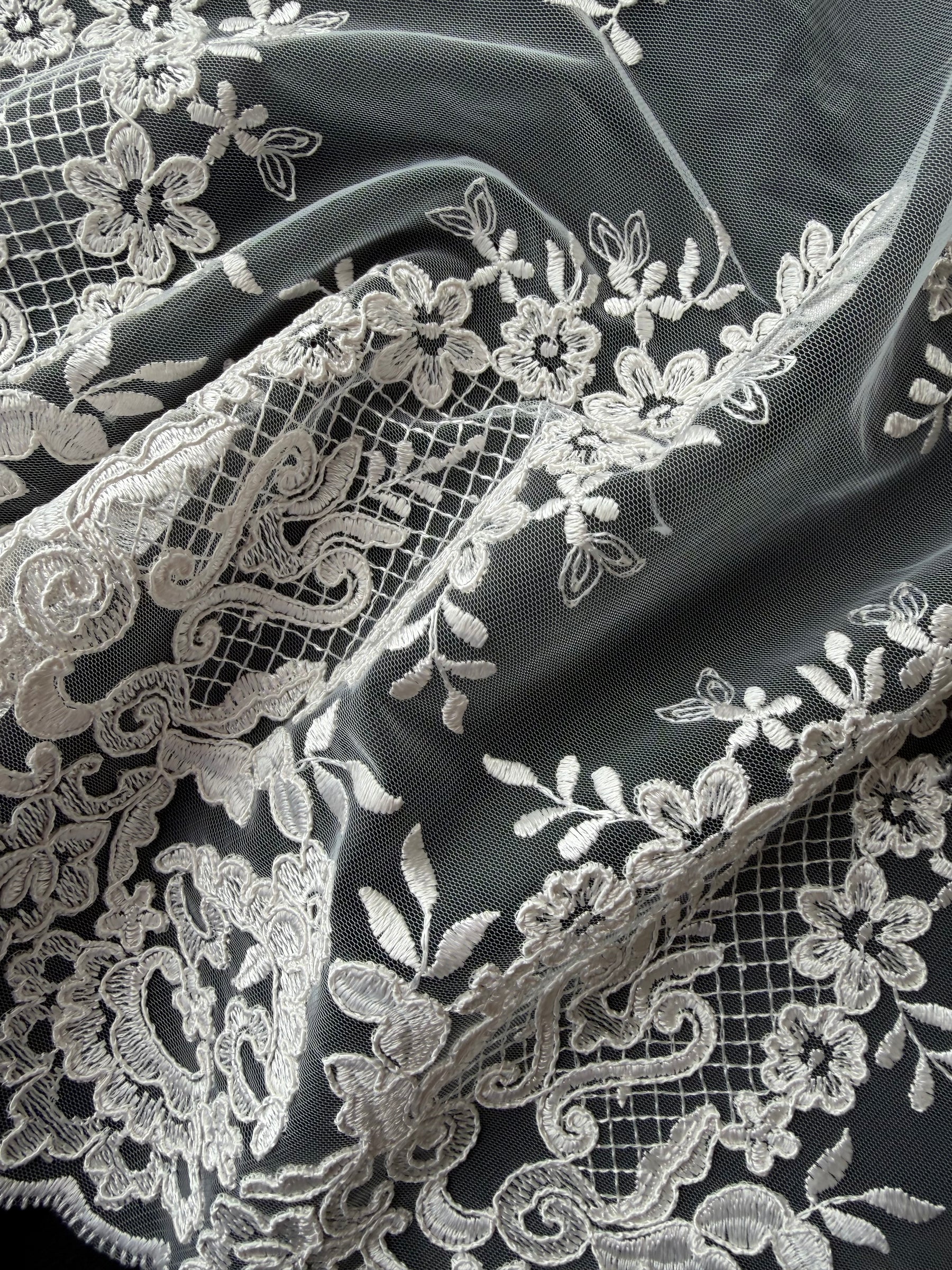 Shell Pink Corded Lace - LA7009