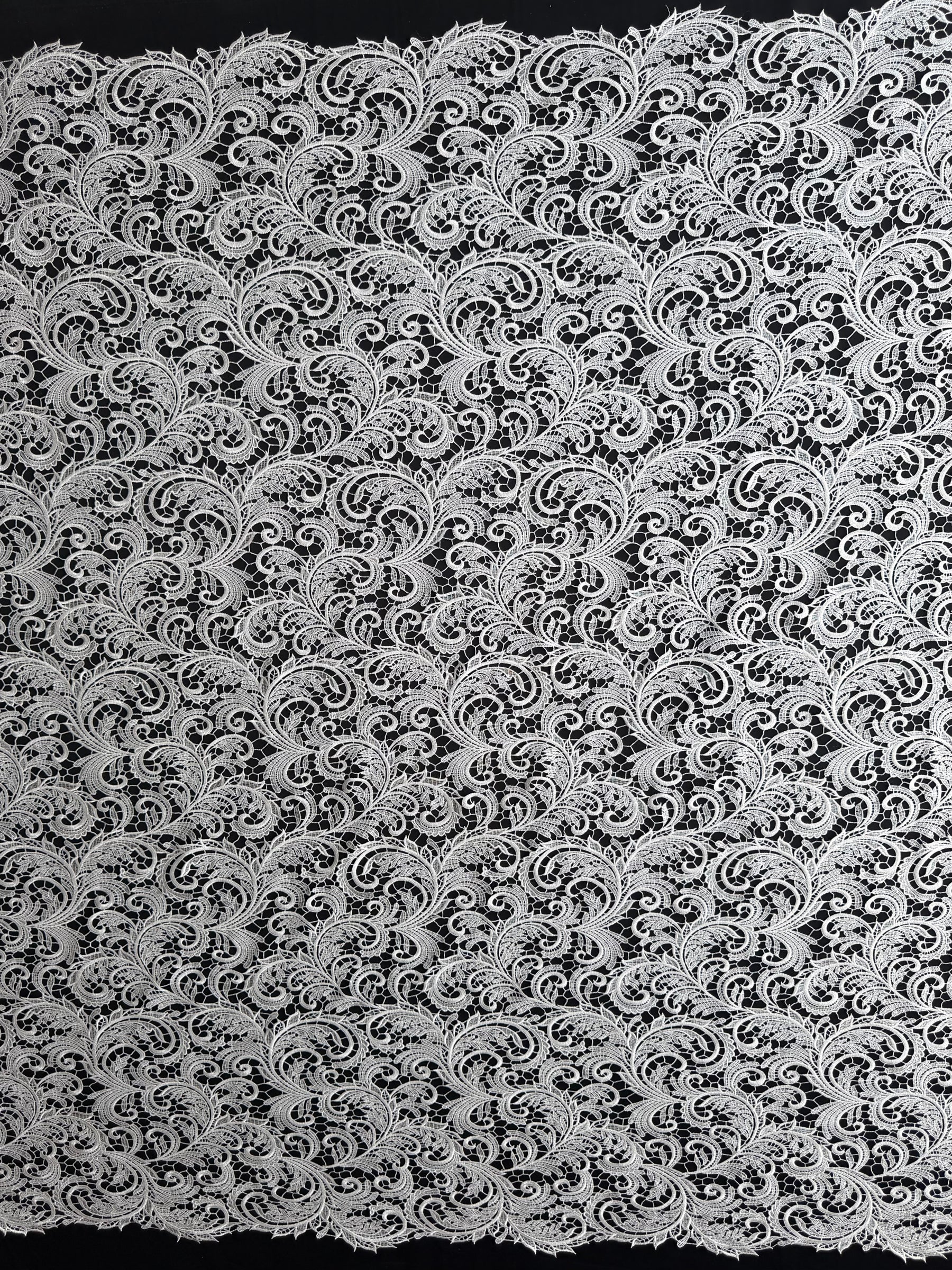 Ivory Guipure Lace - LB2004