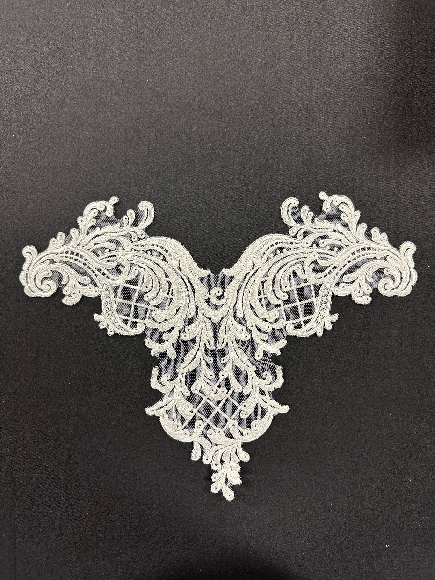 Ivory Large Corded Lace Applique - T799