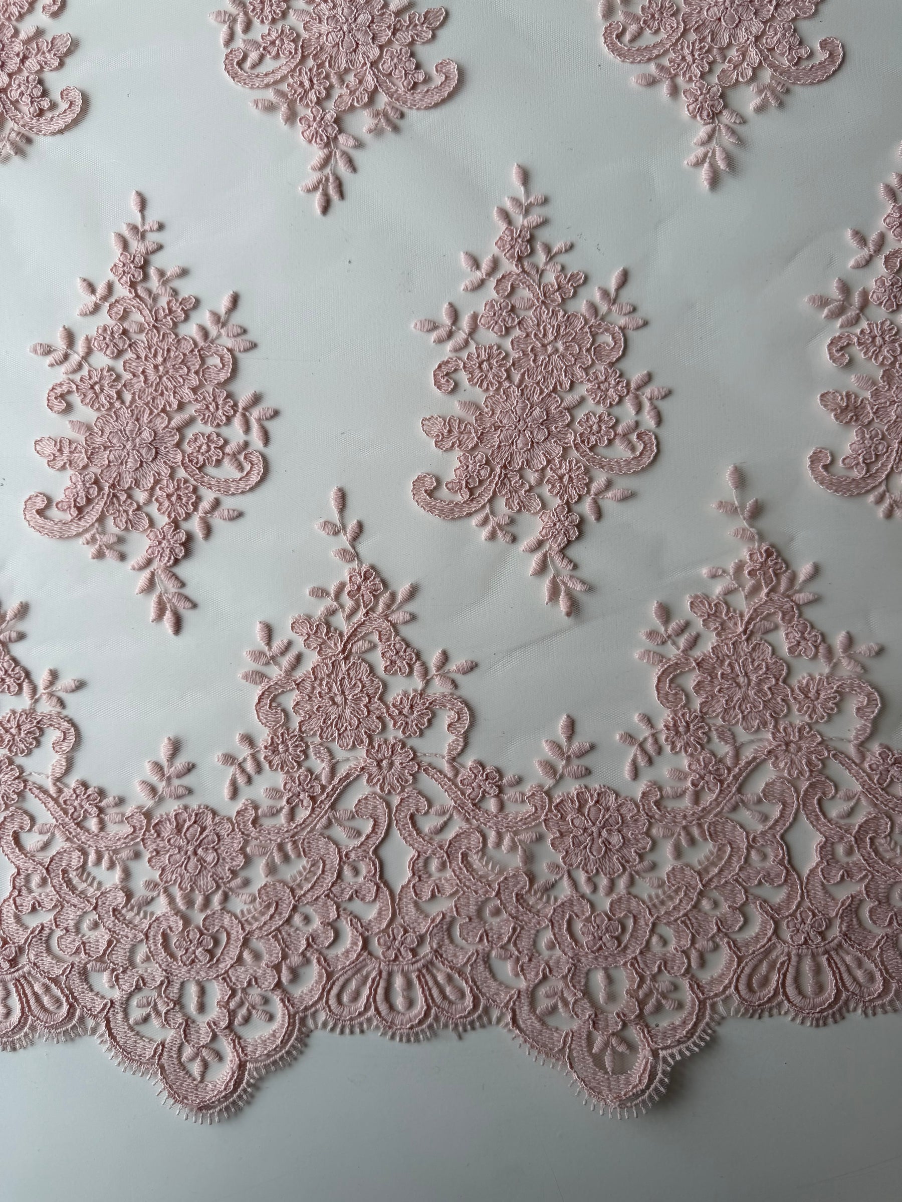 Antique Rose Corded Lace - LA7008