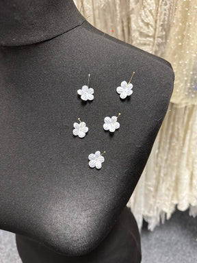 White Laser Cut Flowers - M11 (Bag of 144)