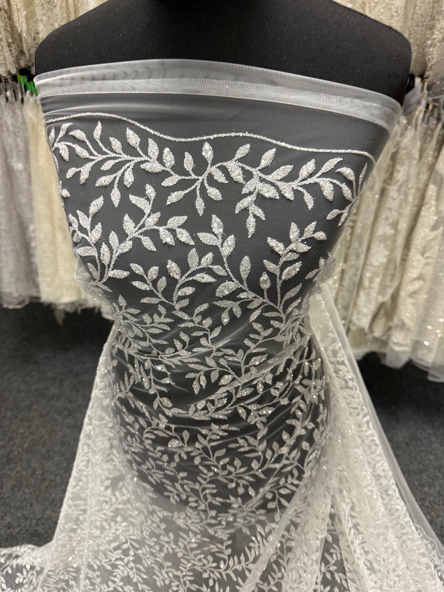 Ivory Glitter Lace - Simeon TU0061