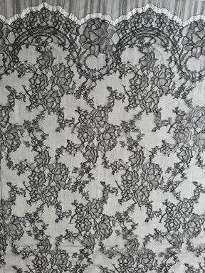 Black Chantilly Lace - P725