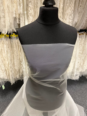 Pale Ivory Dress Net - Maestro