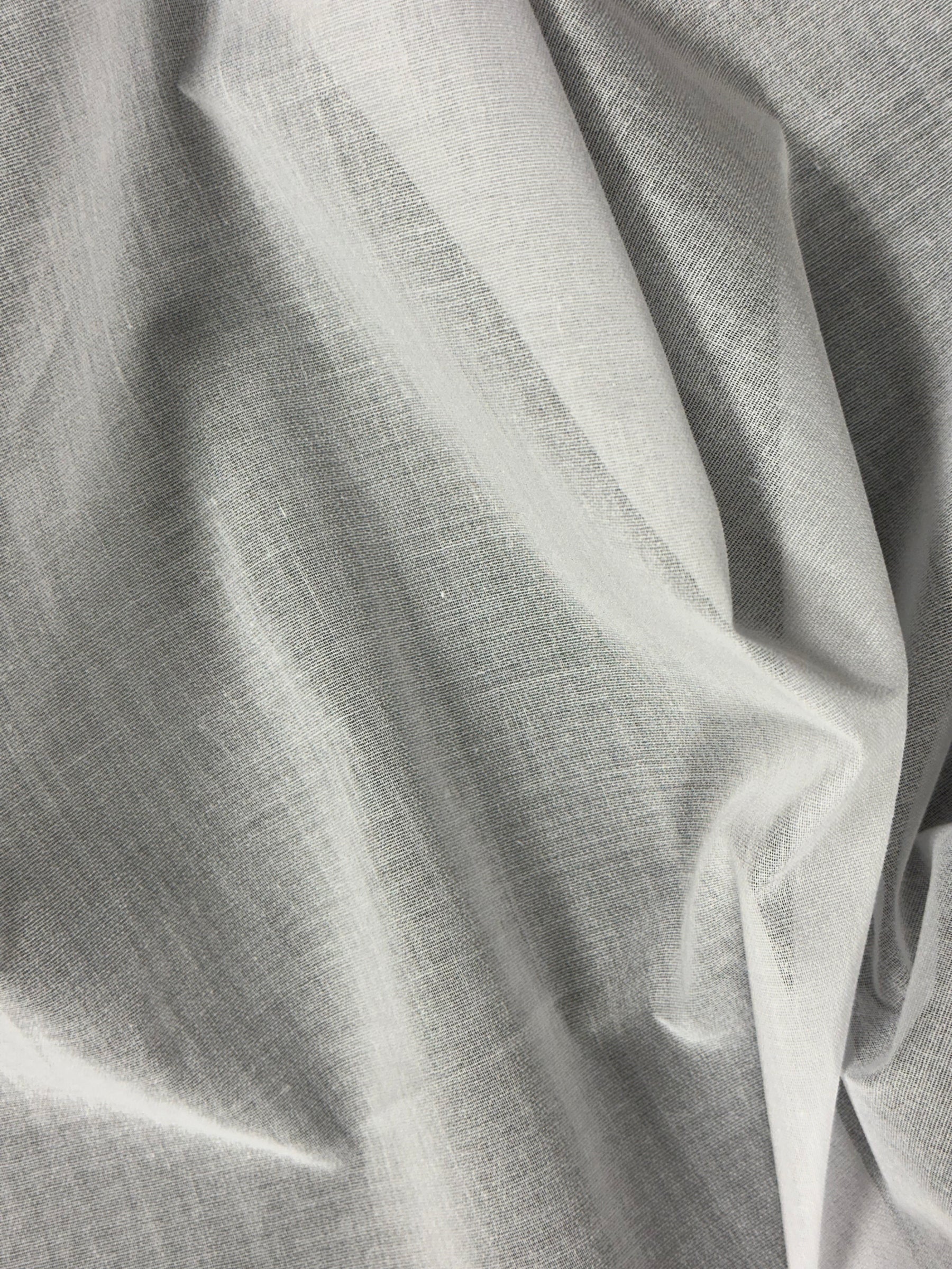 White Lightweight Woven Interfacing - P971