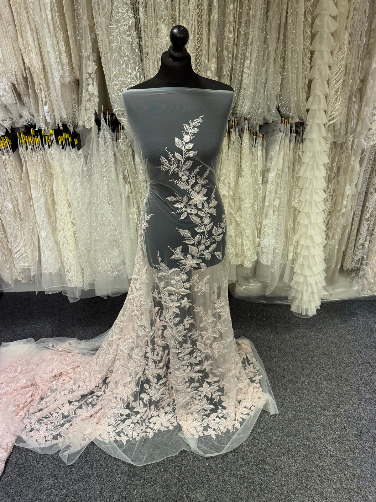 Ivory/Baby Pink Beaded Lace - EB1101