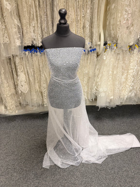 White Embroidered Sequin Tulle – EB3001