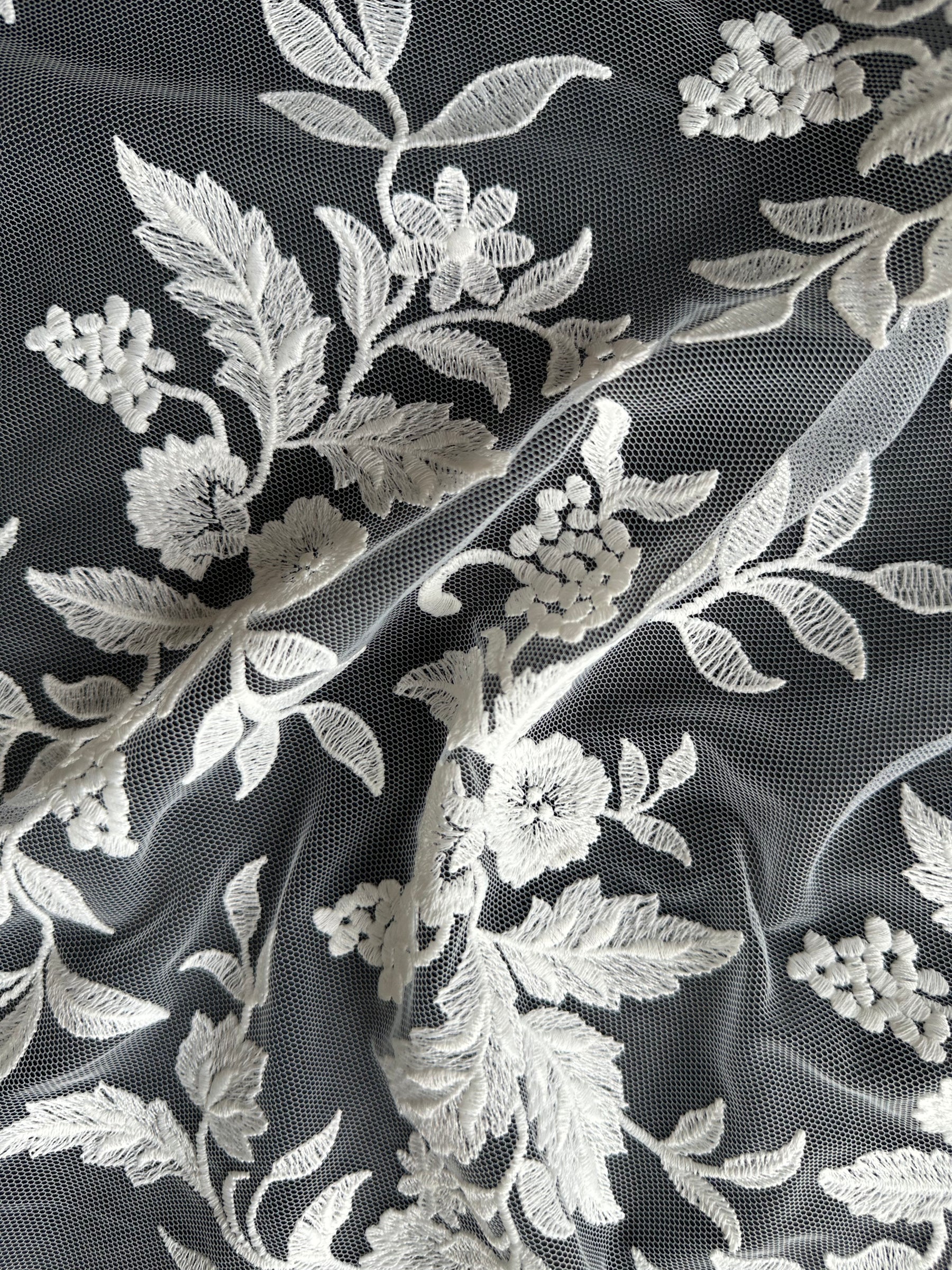 Ivory Embroidered Lace - EB5039