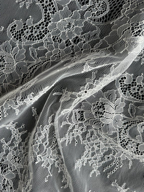 Ivory Raschel Lace - P157