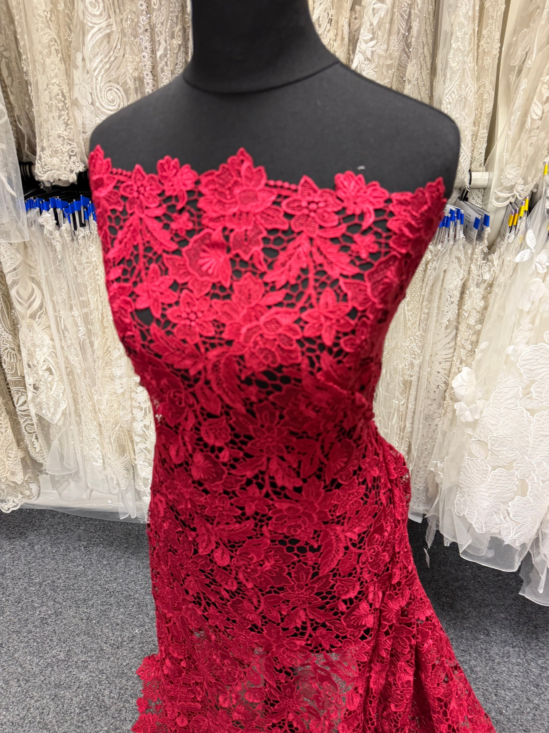 Light Wine Guipure Lace - LB2013