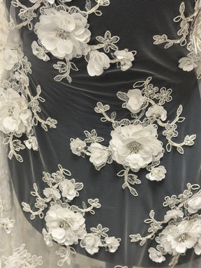 Ivory 3D Lace - P588