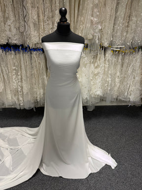 Ivory Recycled Crepe - PB4007