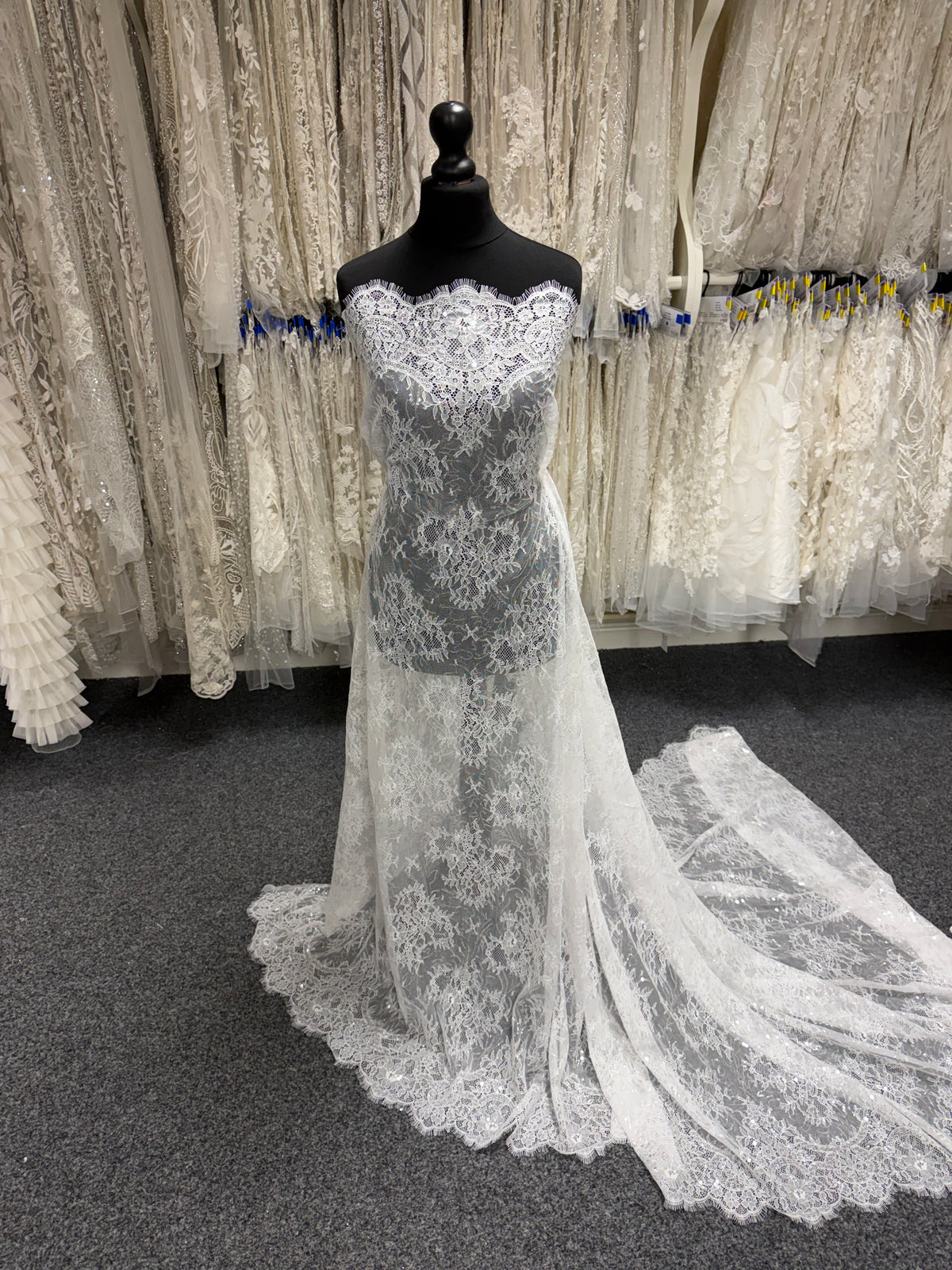 Ivory Sequin Lace - LB6002