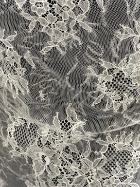 Ivory Sequin Lace - LB6002