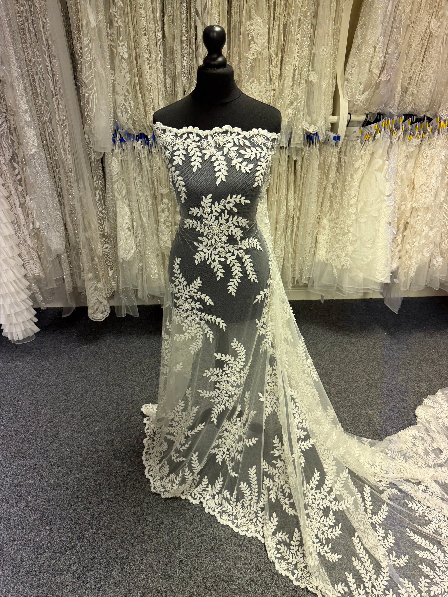 Ivory 3D Embroidered Beaded Tulle - EB1006