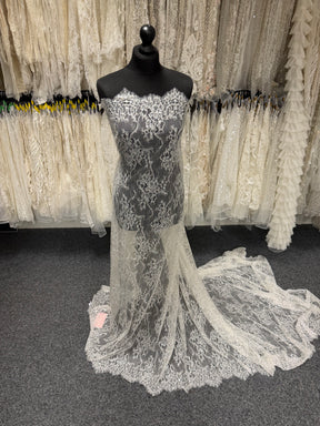 Ivory Sequin Lace - LB6004
