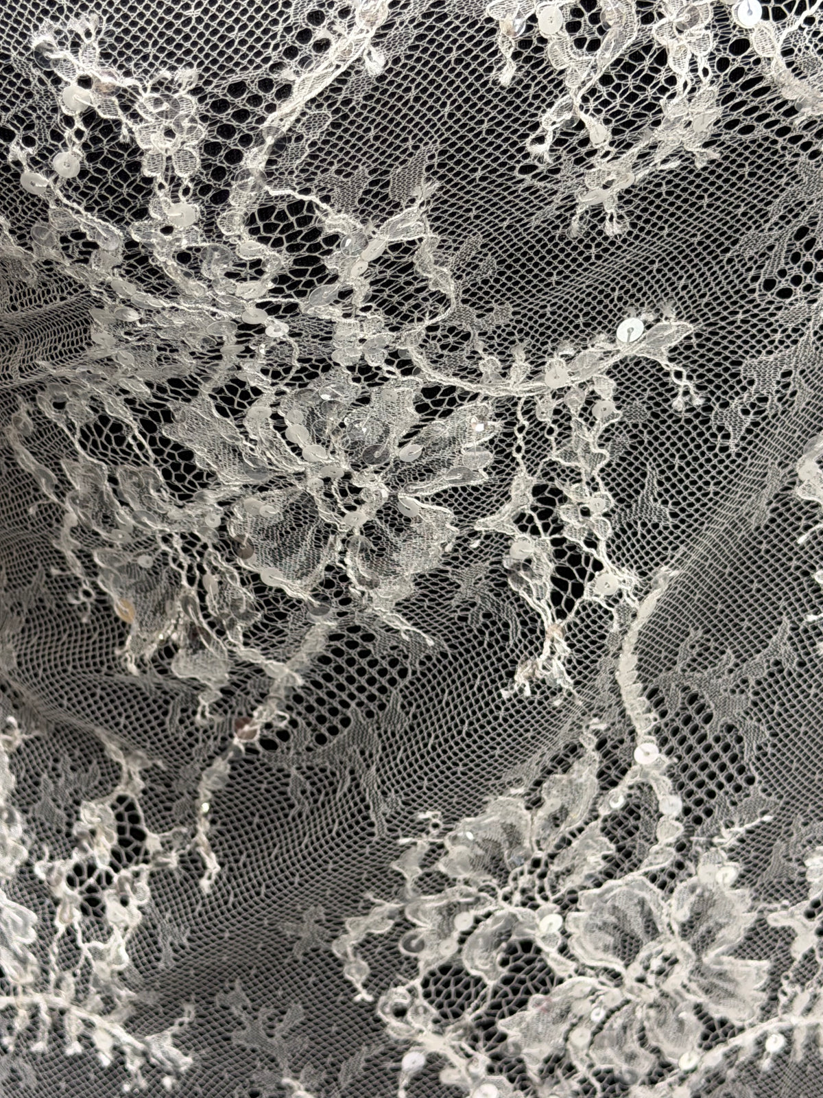 Ivory Sequin Lace - LB6004