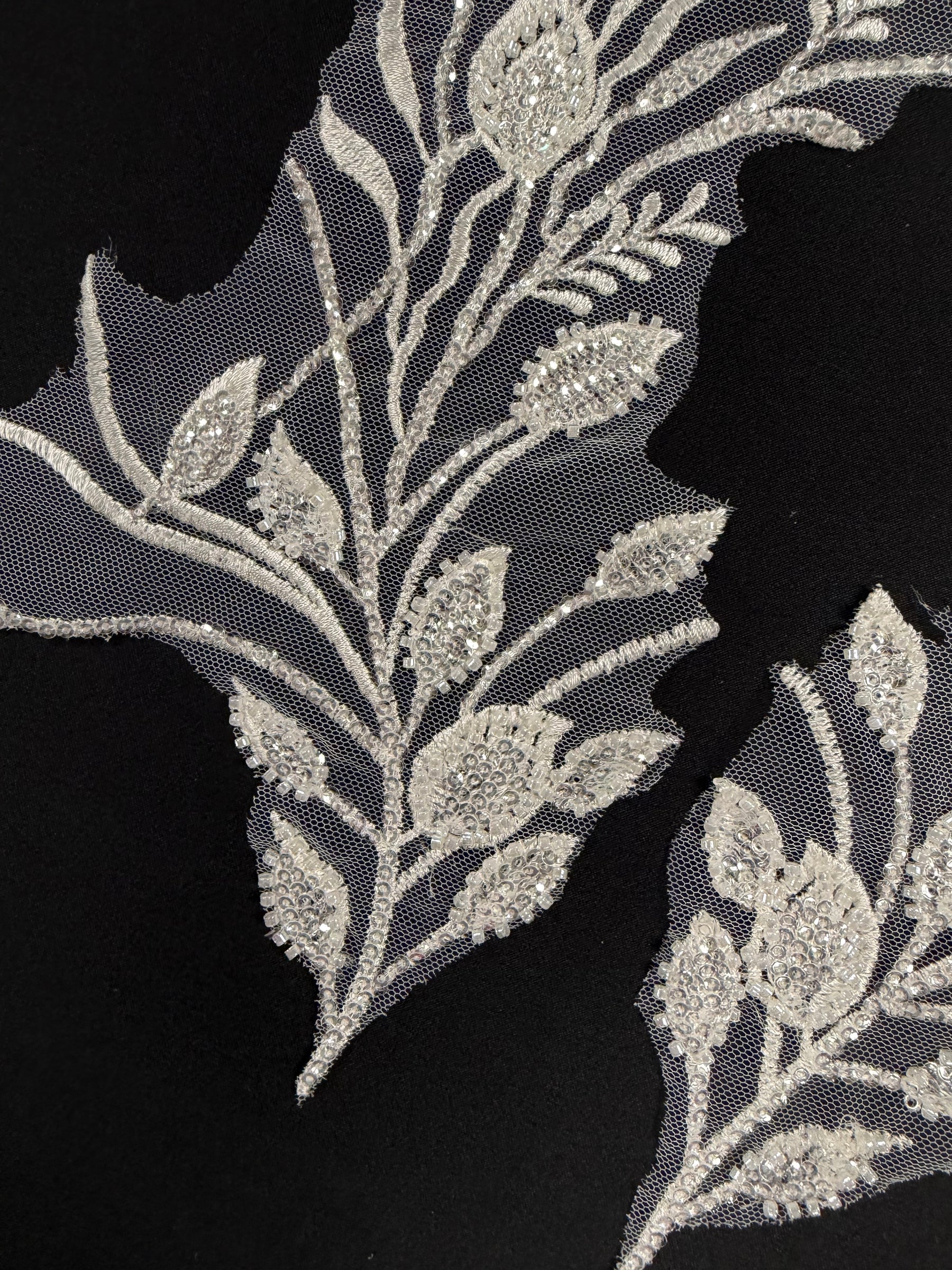 Ivory Beaded Motif - MT4006