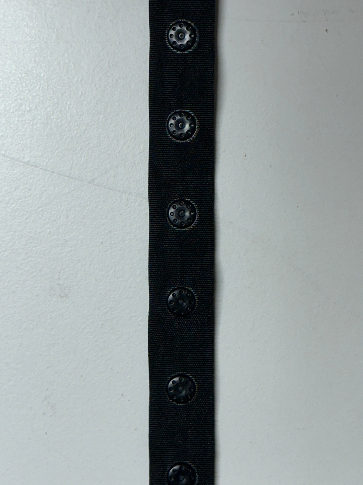 Black 25mm Spaced Popper Tape - A84