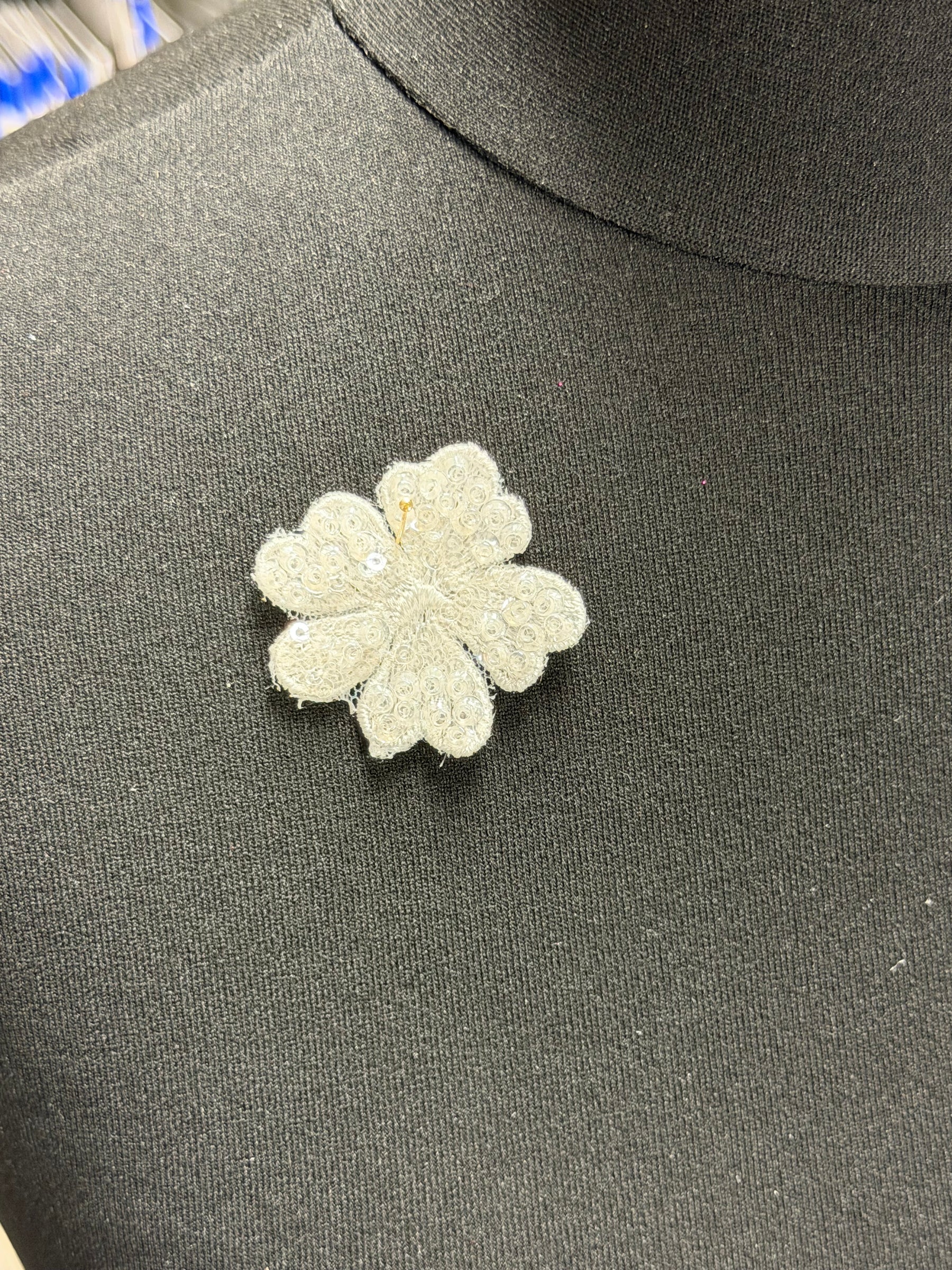 Ivory Beaded Motif - MT3005