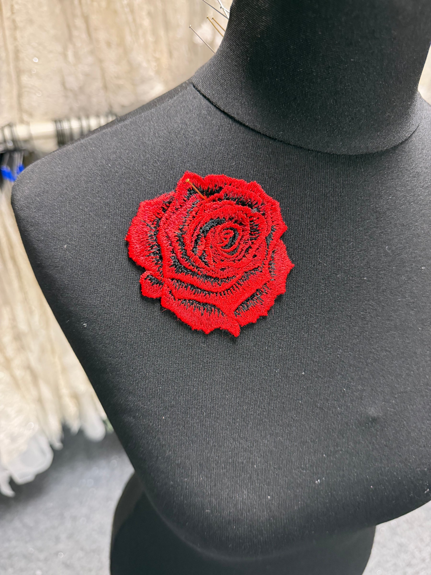 Red/Black Motif - MT7005