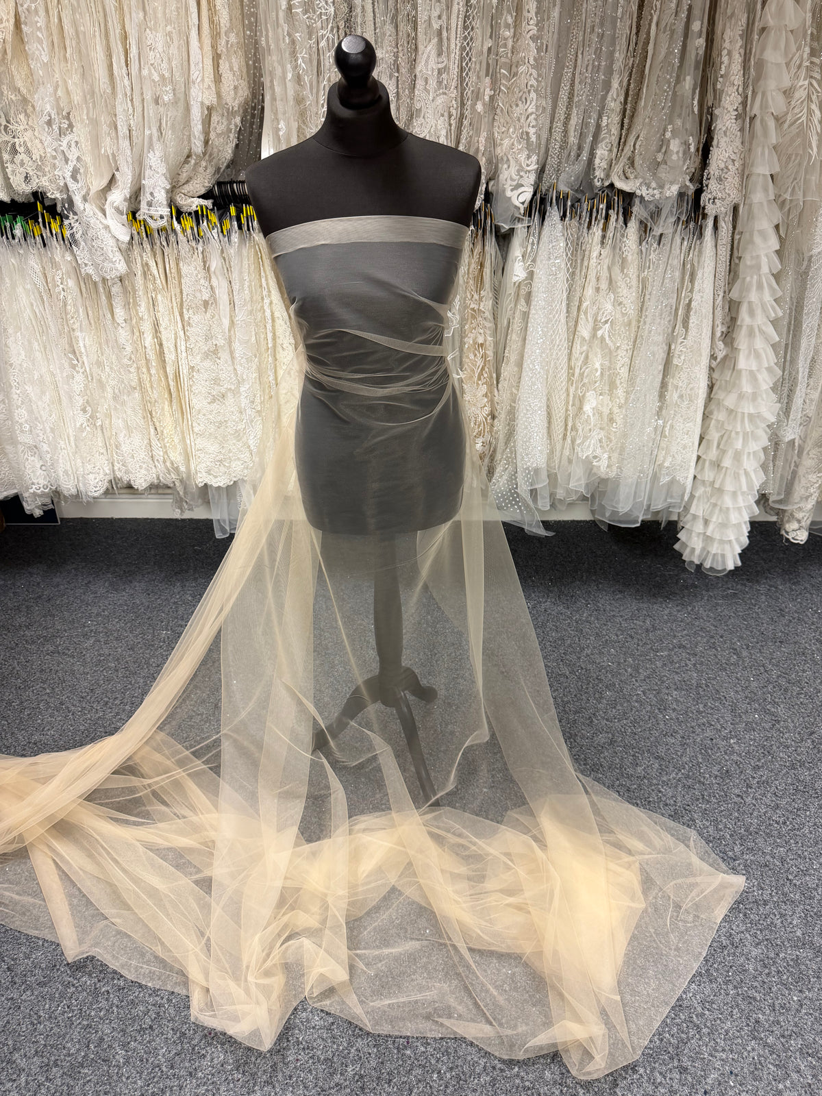 Dark Champagne (63) Tulle - TU0031