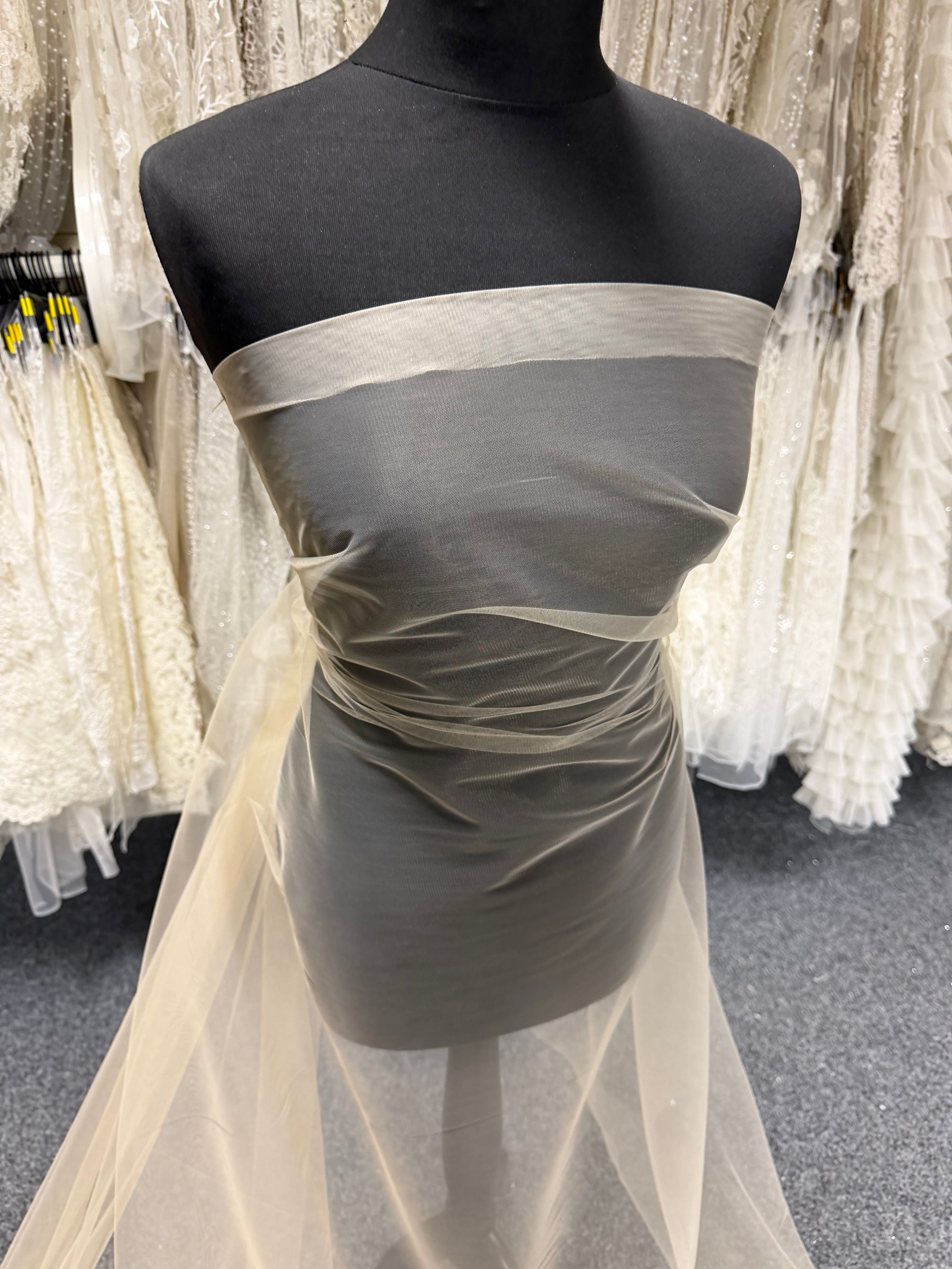 Dark Champagne (63) Tulle - TU0031