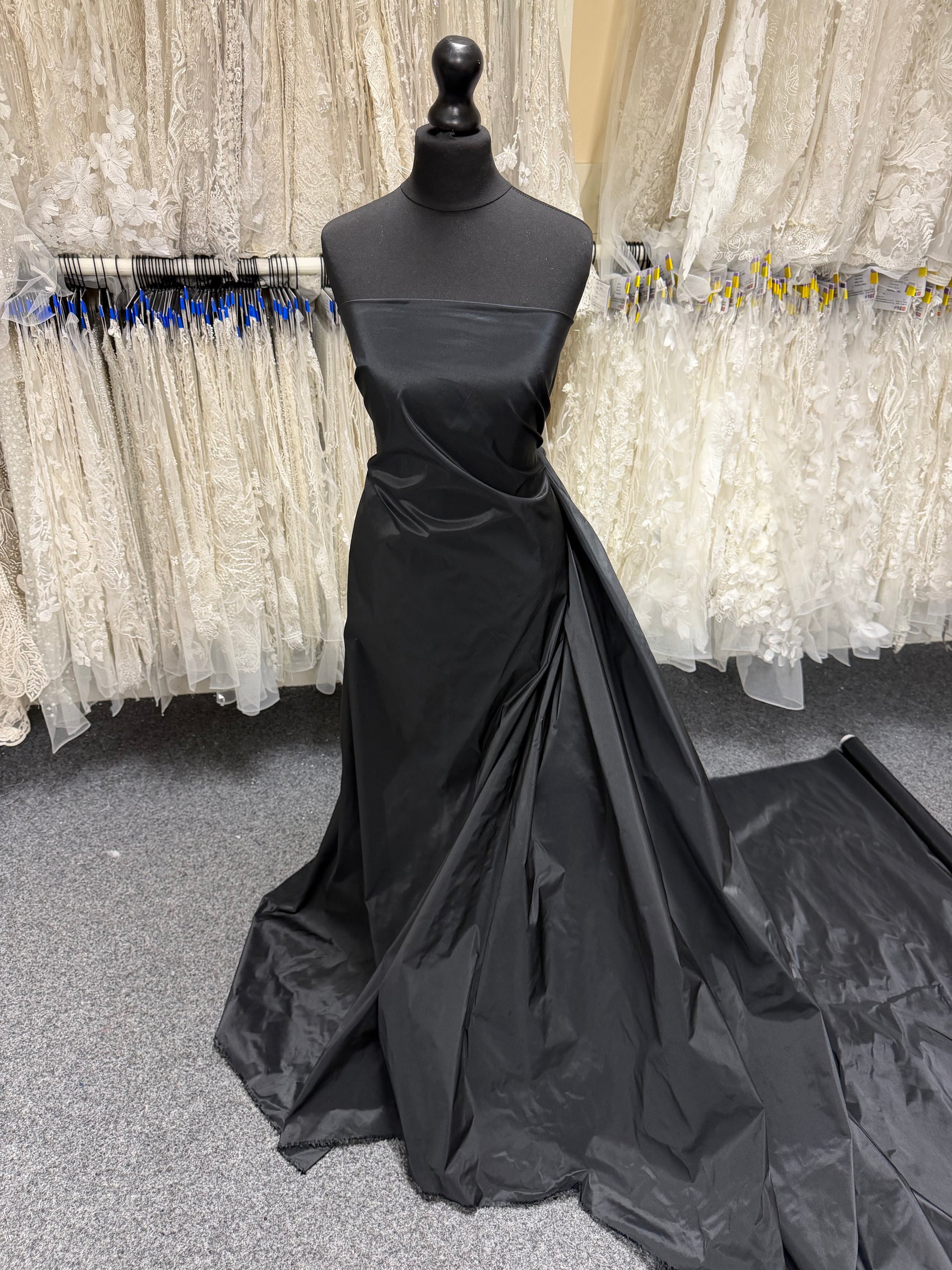 Black Polyester Taffeta - P599
