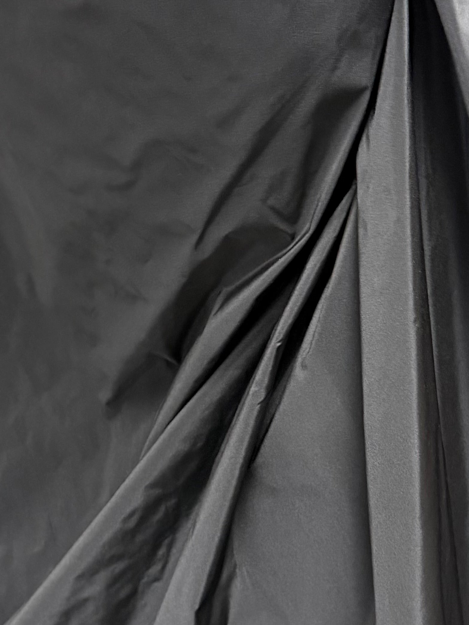 Black Polyester Taffeta - P599