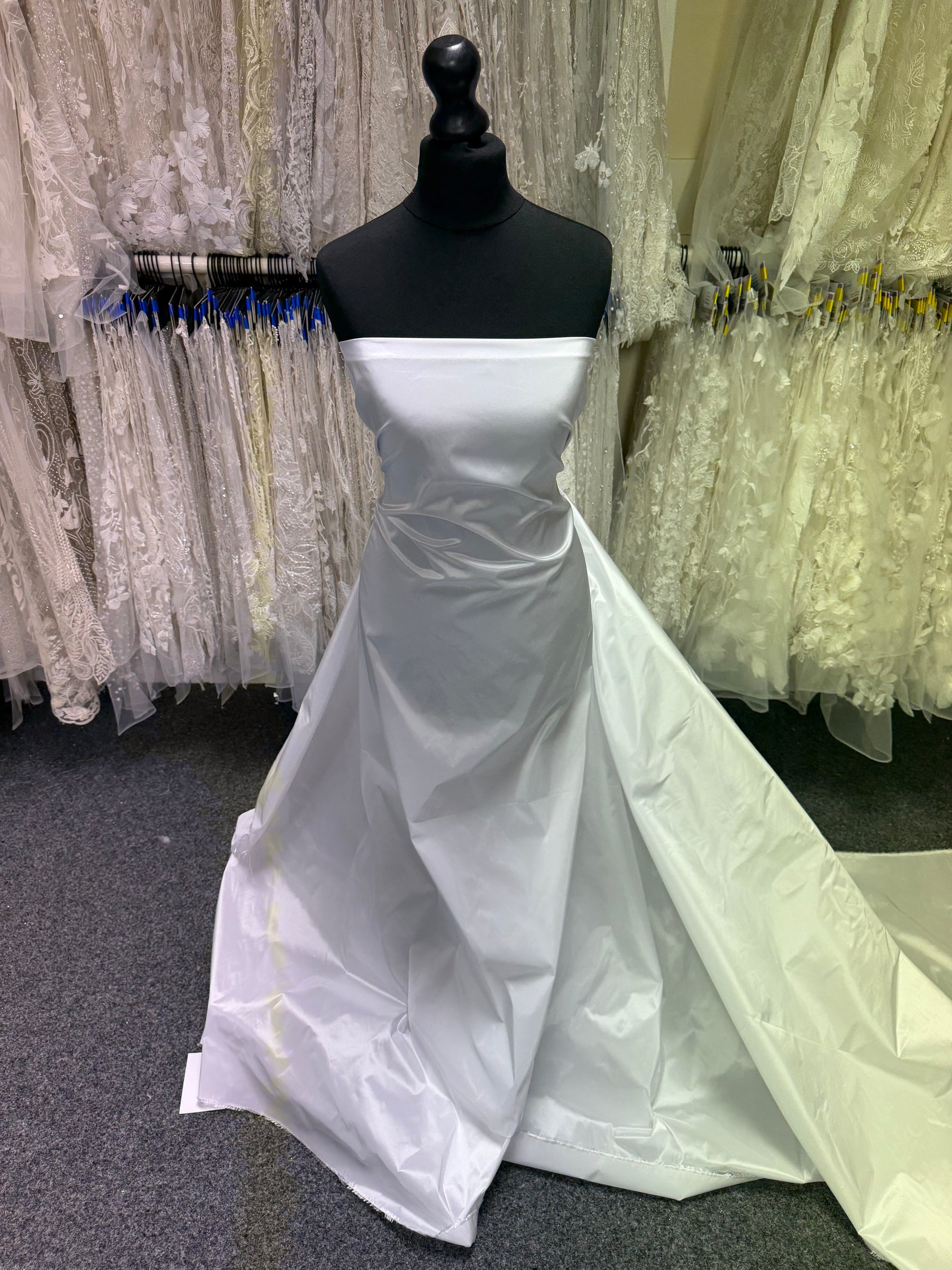 White Polyester Taffeta - P599