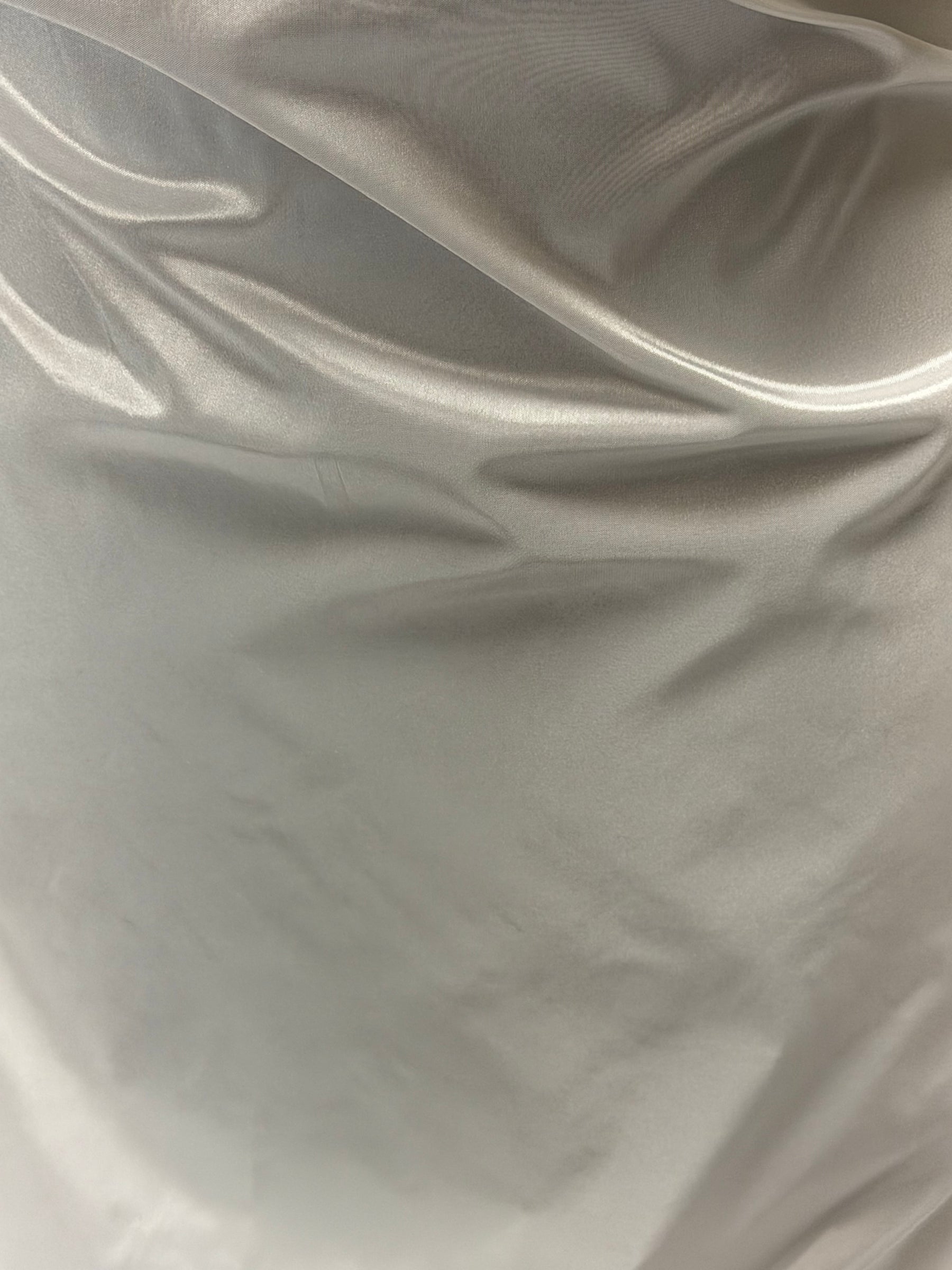 White Polyester Taffeta - P599